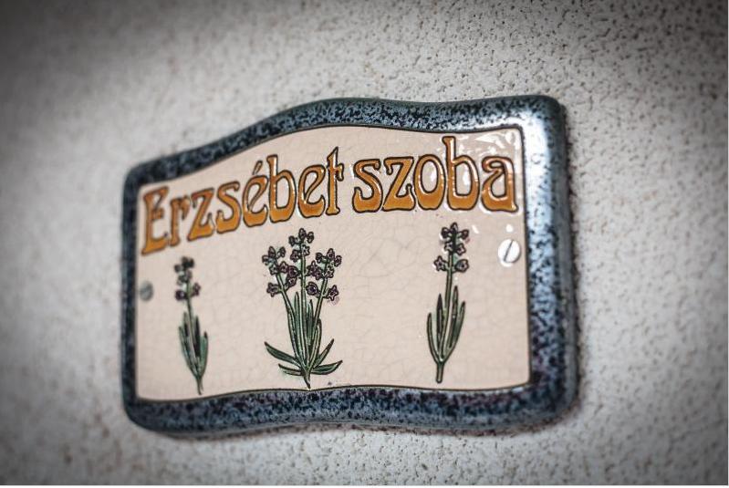 Kekparkany Vendeghaz Rátka Eksteriør bilde